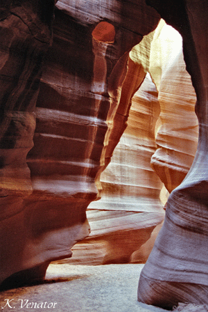 http://www.americaswonderlands.com/images/SlotCanyons/ANTELOPECANYON.gif